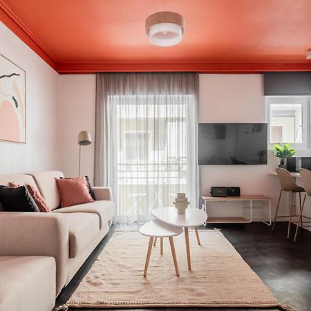 Onezerotwo By Zoia Living Aparthotel Athena Bagian luar foto