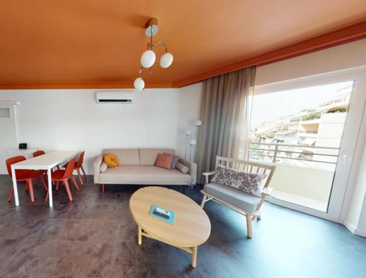 Onezerotwo By Zoia Living Aparthotel Athena Bagian luar foto